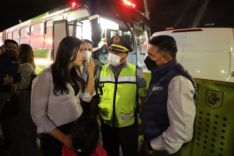 León Salvando Vidas Alcoholímetro 4