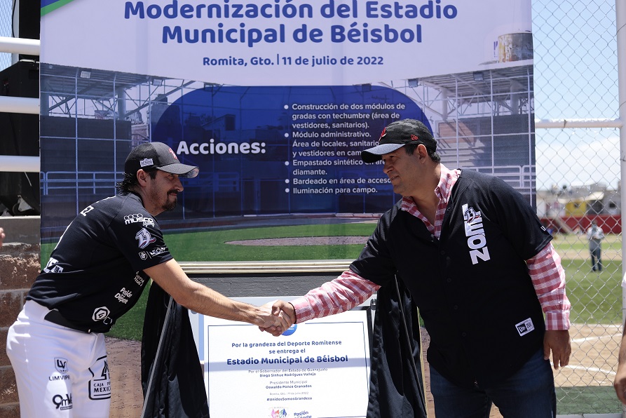 Estadio beisbol Renovado Romita 3