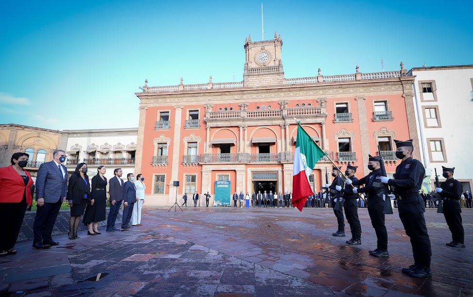 Honores Bomberos León Guanajuato 3