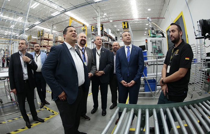 Amplía Harting planta en Puerto Interior