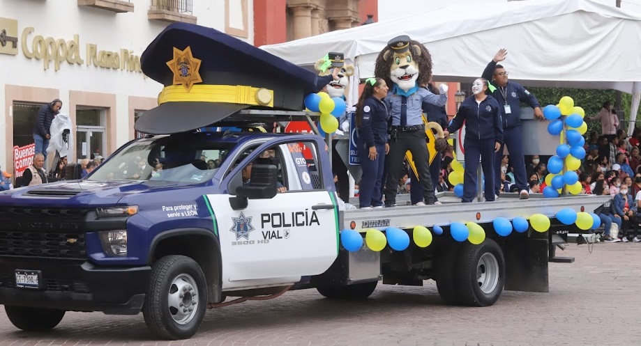 Desfile Revolución León Guanajuato 6