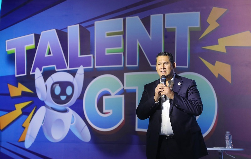 Reconocen talento joven de Guanajuato