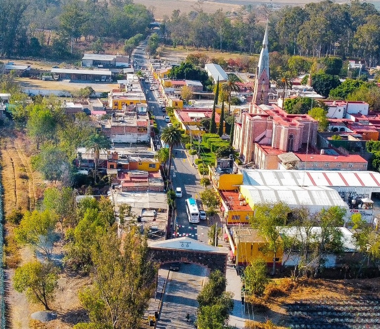 Mejoran ruta Purísima-Jalpa de Cánovas 4