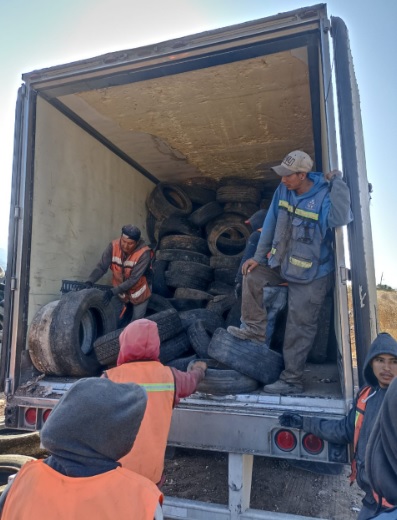 Transforman llantas en energía 4