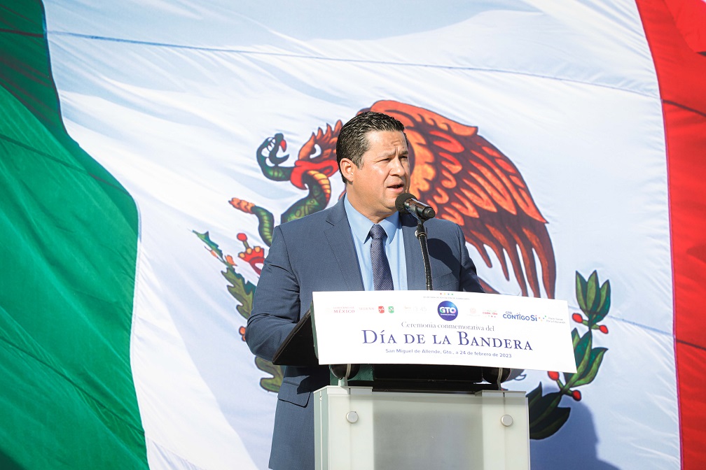 Representa Bandera Nacional fraternidad y solidaridad