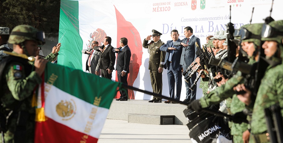 Representa Bandera Nacional fraternidad y solidaridad