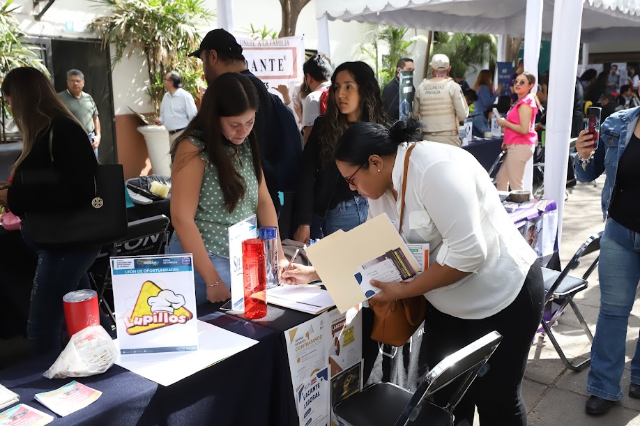 Ofertan empleo en ‘León de Oportunidades’