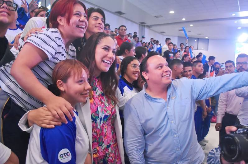 Realiza SEDESHU encuentro Líderes de Grandeza 2023