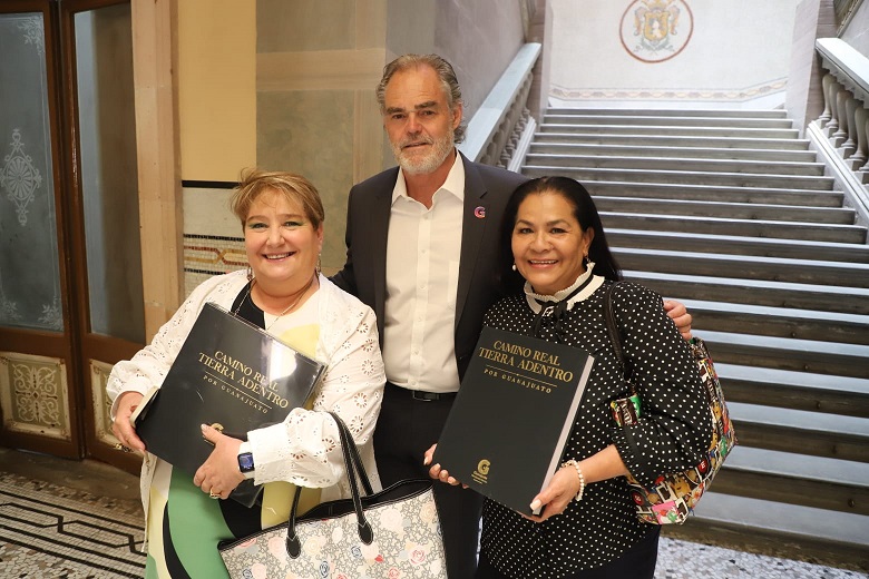 Presentan libro ‘Camino Real Tierra Adentro’