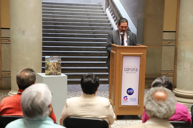 Presentan libro ‘Camino Real Tierra Adentro’