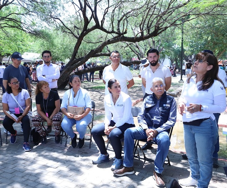 Anuncia ale construcción de trota  pista en Valle del Campestre