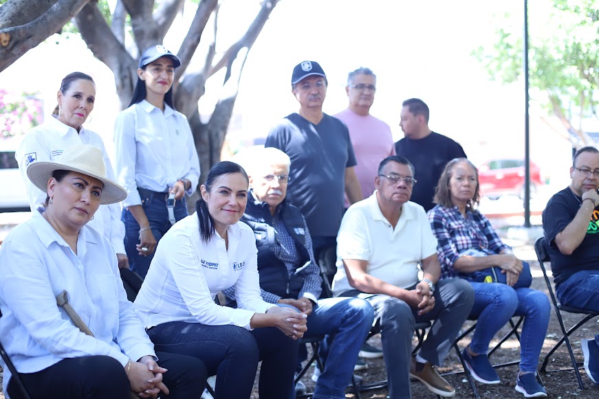 Anuncia ale construcción de trota  pista en Valle del Campestre