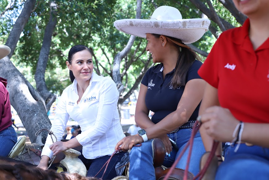 Anuncia ale construcción de trota  pista en Valle del Campestre