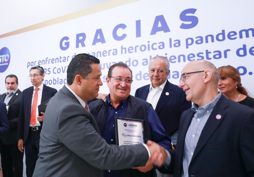 Reconoce Gobernador a quienes salvaron vidas en la pandemia