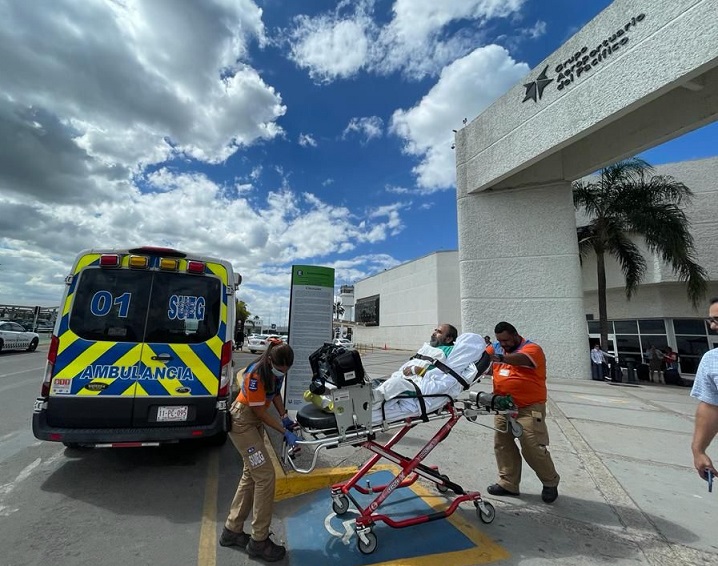 Traen de USA a Guanajuato a migrante lesionado