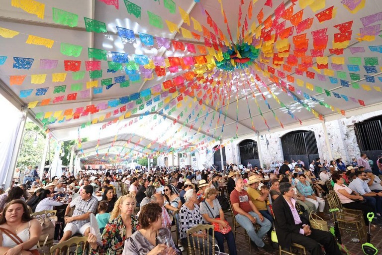 Llenan visitantes Jalpa de Cánovas