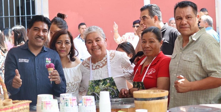 Llenan visitantes Jalpa de Cánovas