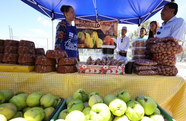 Arranca en Jalpa venta de membrillo, granada y nuez