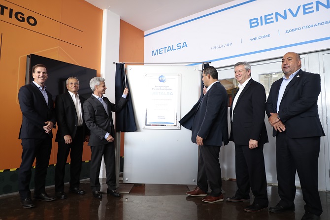 Inaugura Gobernador Metalsa en Apaseo El Grande