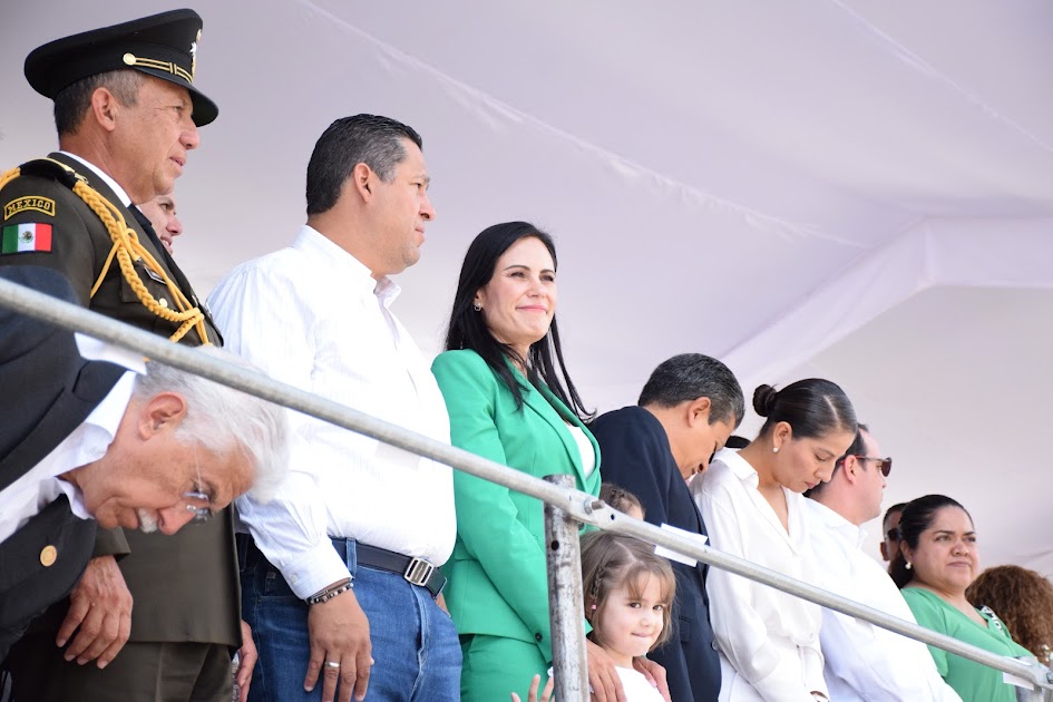 Muestra desfile de León fuerza de protección