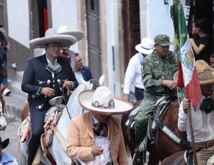 Renuevan Fuego Simbólico de la Independencia