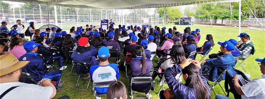 Refuerzan educación con República Escolar