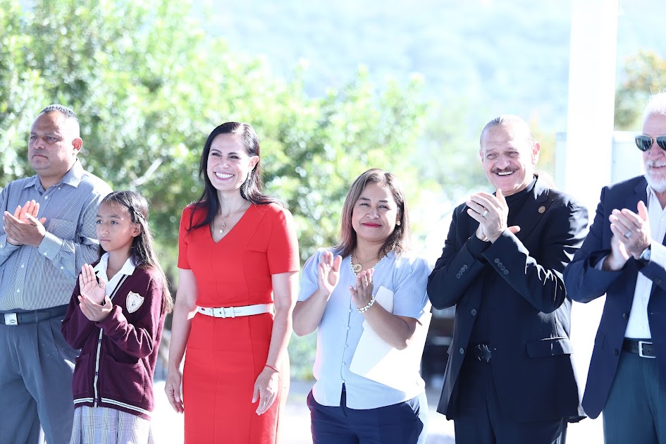 Teo Gonzalez Soy de León Guanajuato 4