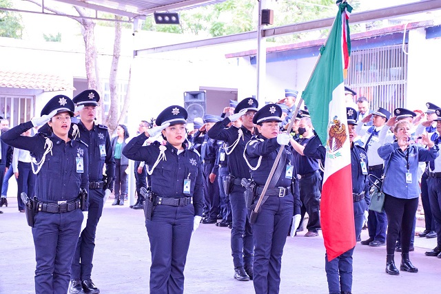 León Pagobús Apoyo Policías Cadetes 4