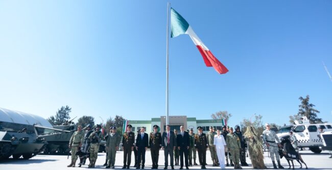 Elogia Gobernador labor de mujeres y hombres en el Ejército