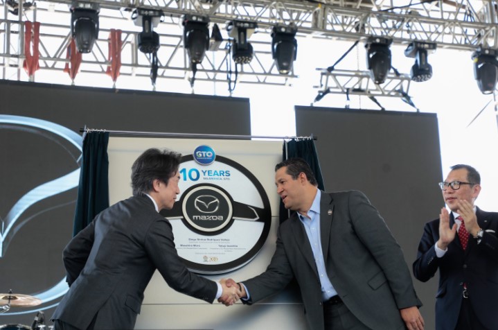 Celebran Mazda 10 años en Guanajuato