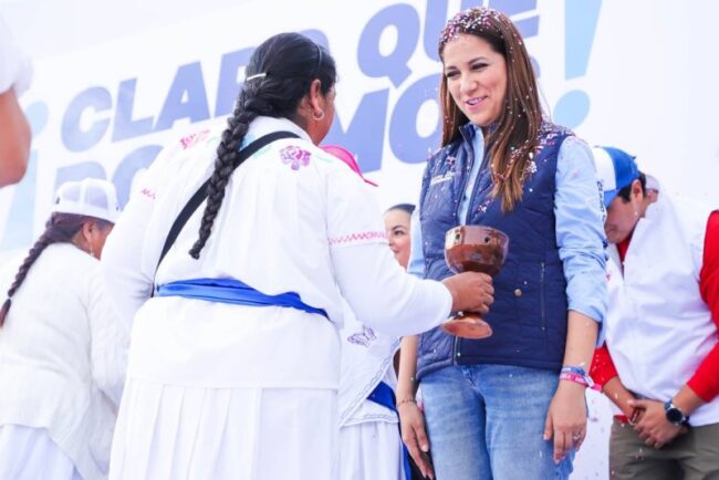 Hace Libia compromiso con San Luis de La Paz