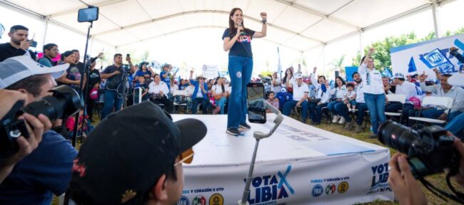 Compromete Libia apoyo a mujeres y al campo abasolense