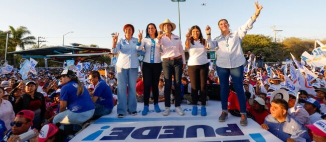 Une Ale fuerzas con candidatas del PAN