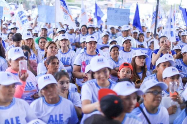 Anuncia Ale regularización en San Juan de Abajo