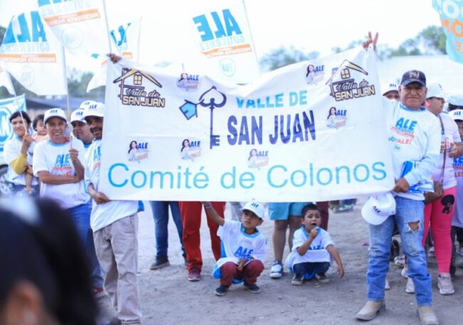 Anuncia Ale regularización en San Juan de Abajo