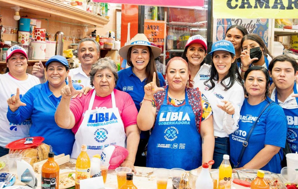 Recorre Libia calles de Juventino y Cortazar