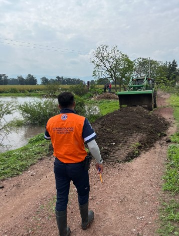 Controlan colapso de presa en Pénjamo