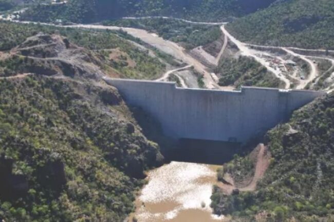 Vigilan flujo de agua en presa El Realito