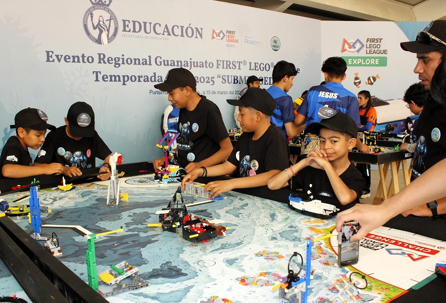 Destacan guanajuatenses en First Lego League de robótica