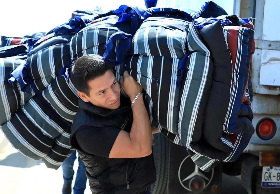 Entrega DIF donativos en Ibarra