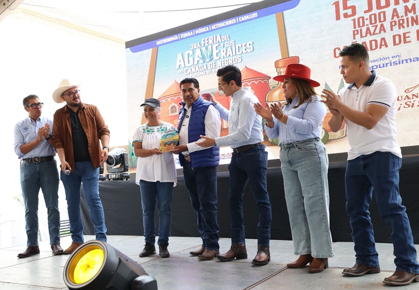 Agave, tequila, raíces y artesanías en Purísima
