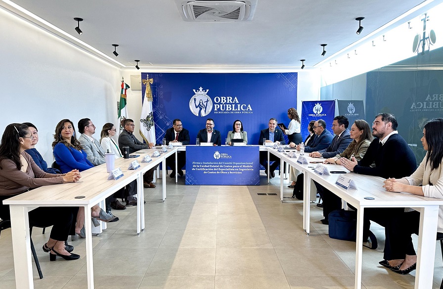 Certifican a ingenieros de costos de Obra Pública