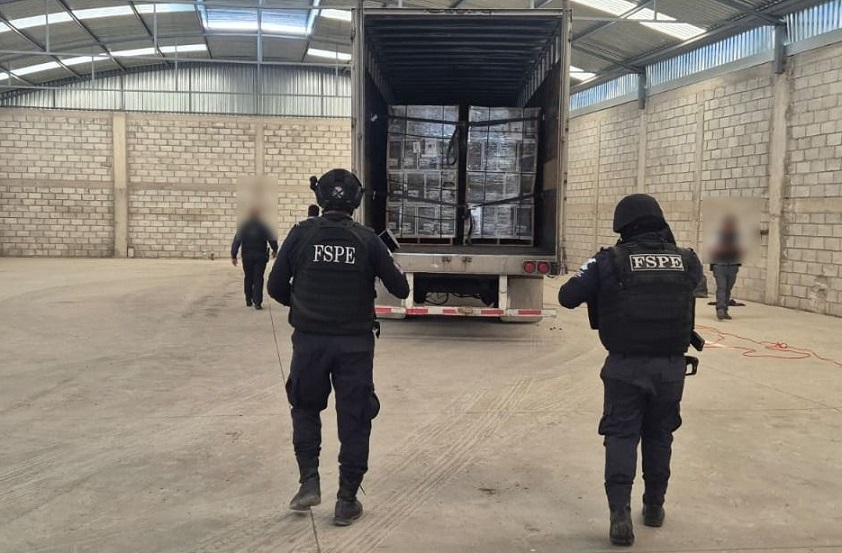 Recuperan camión con 22.9 MDP de tequila robado