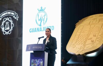 Universidad de Guanajuato Año Escolar Estudiantes