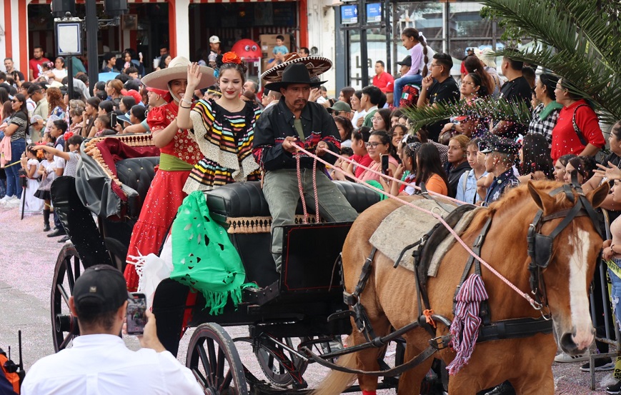 Celebra Purísima la Independencia con desfile