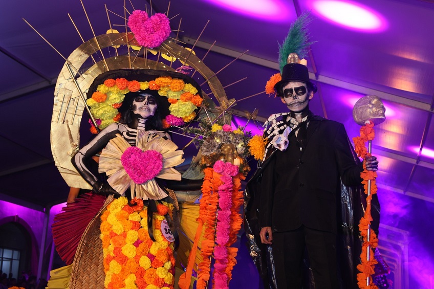 Catrinas llenan de color y elegancia a Purísima