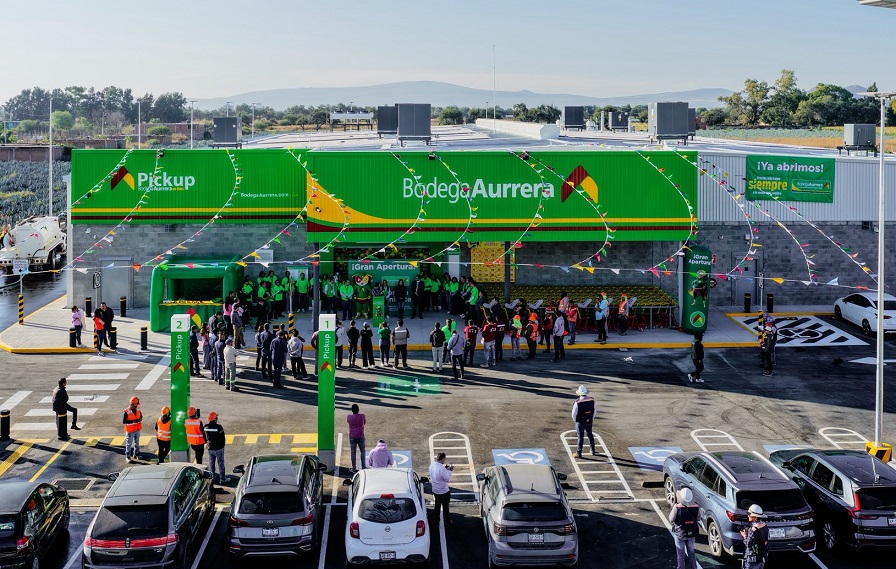Inauguran nuevo supermercado Bodega Aurrerá en Romita