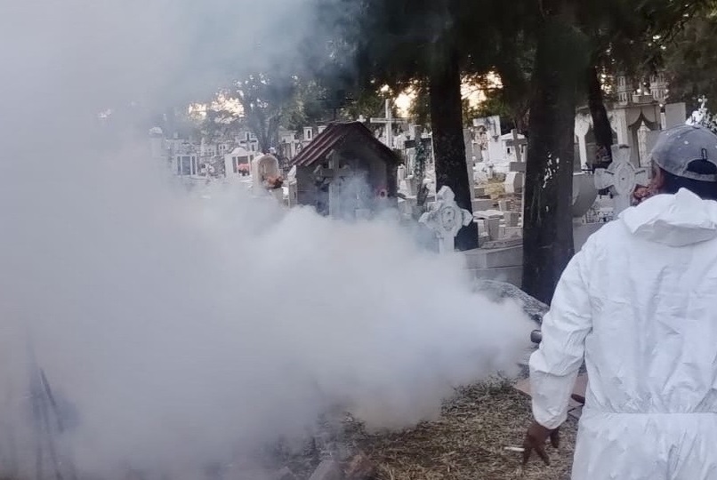 SSG interviene en panteones de Guanajuato