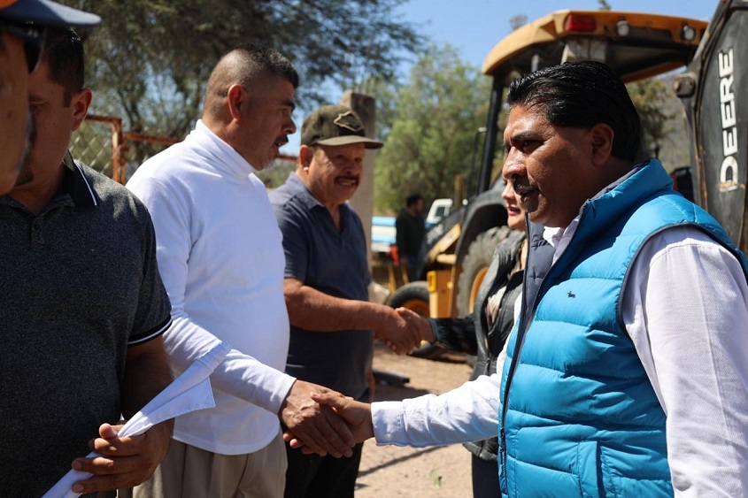 Entrega Purísima propuesta de Ley de Ingresos