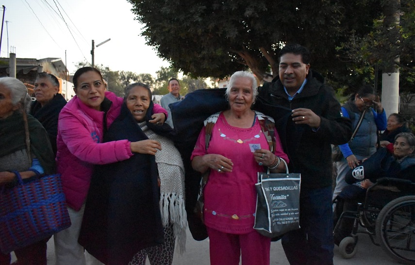 Cobijan a personas vulnerables en Purísima